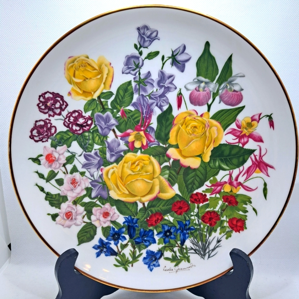Wedgwood Franklin Porcelain Flowers of the Year "June" 1977 Plate ~ 10 5/8"